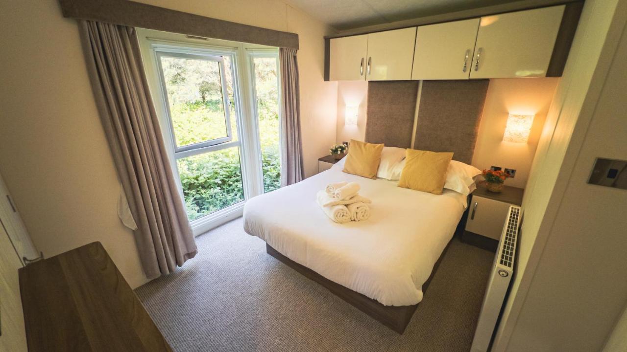 Hazel Oaks, Beautiful Lodge With Hot Tub - Sleeps 6 - Felmoor Park Morpeth Exterior foto